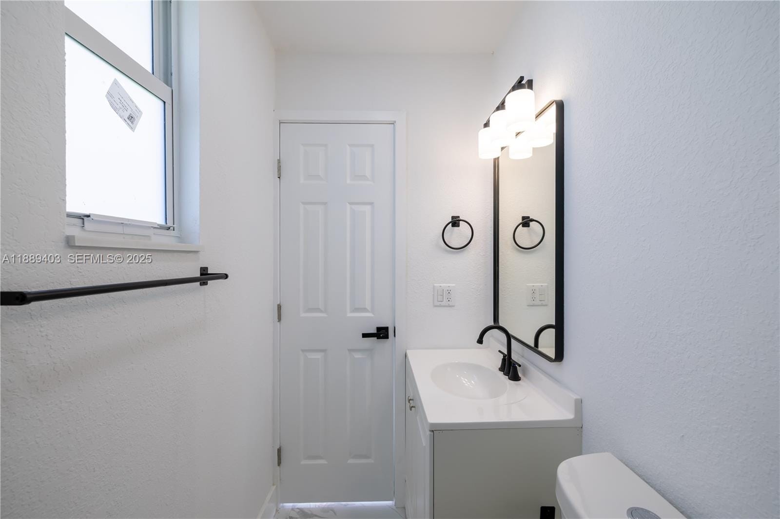 12220 SW 216th Street — photo 10