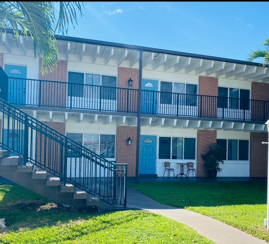 124 Yacht Club Dr. Drive 2, North Palm Beach, FL 33408, North Palm Beach