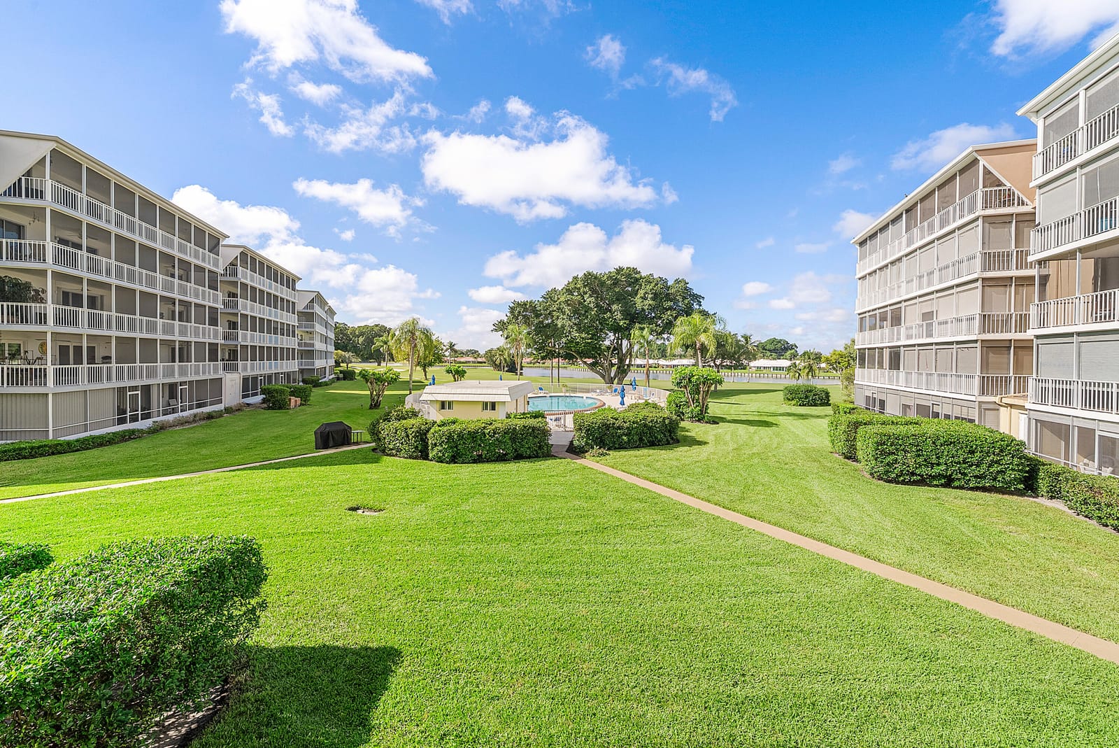 145 Atlantis Boulevard 203, Atlantis, FL 33462 photo 21