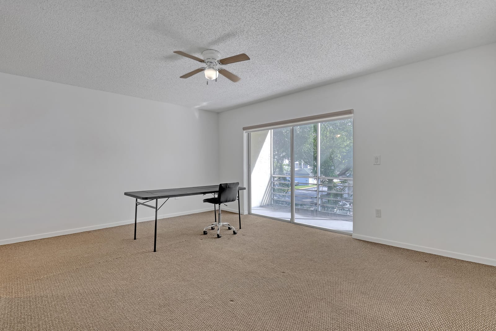 5190 E Sabal Palm Boulevard 216, Tamarac, FL 33319 photo 10