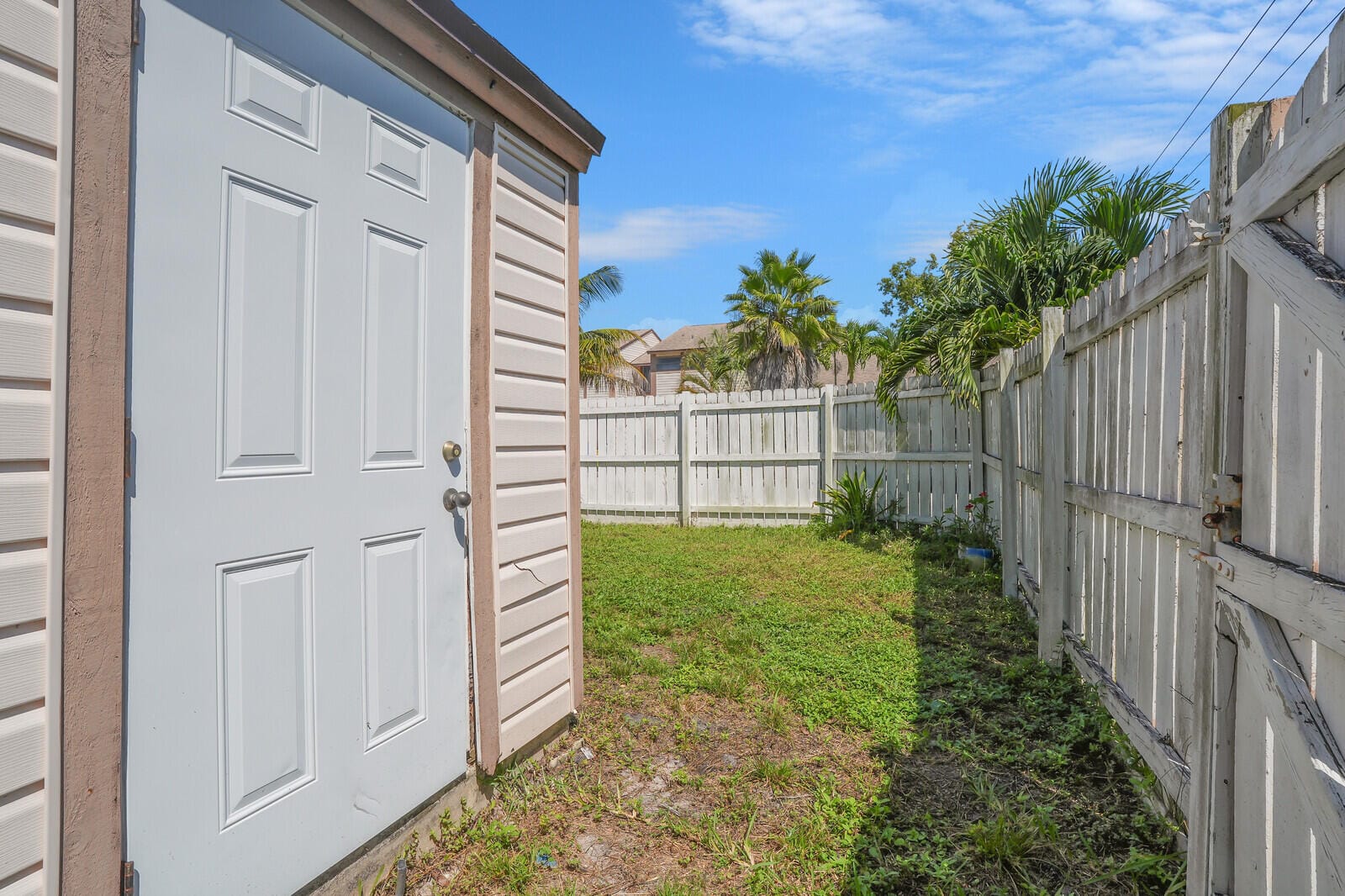 118 Sherwood Circle 8a, Jupiter, FL 33458 photo 21