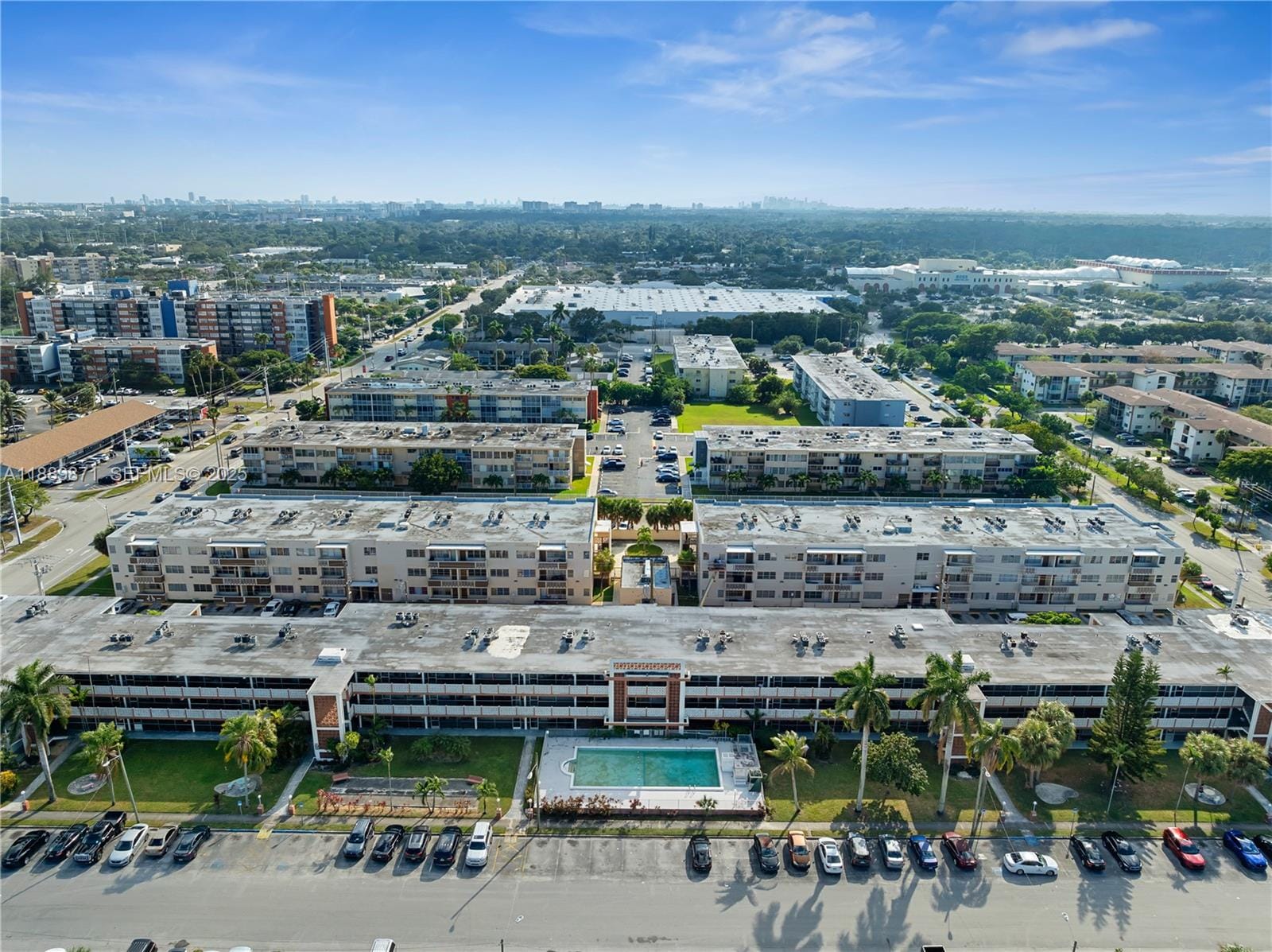 1450 NE 170th Street 202, North Miami Beach, FL 33162 photo 3