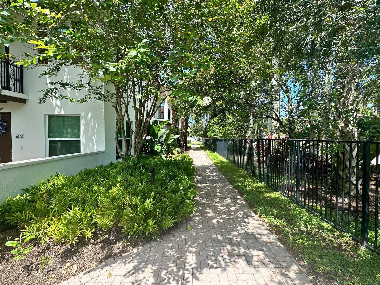 4670 Monarch Way, Coconut Creek, FL 33073 photo 7