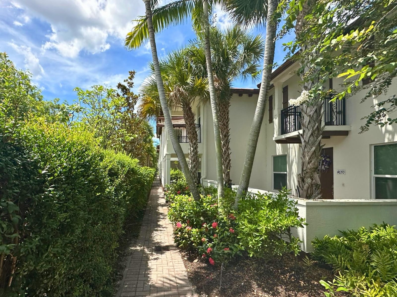 4670 Monarch Way, Coconut Creek, FL 33073 photo 9