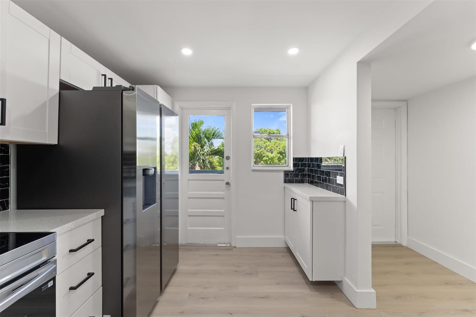 441 NE 195th Street 302, Miami, FL 33179 photo 23