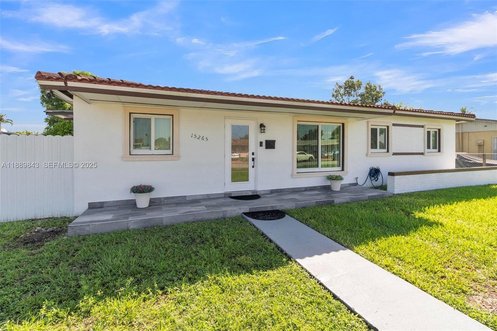 15265 SW 100th Court — photo 4