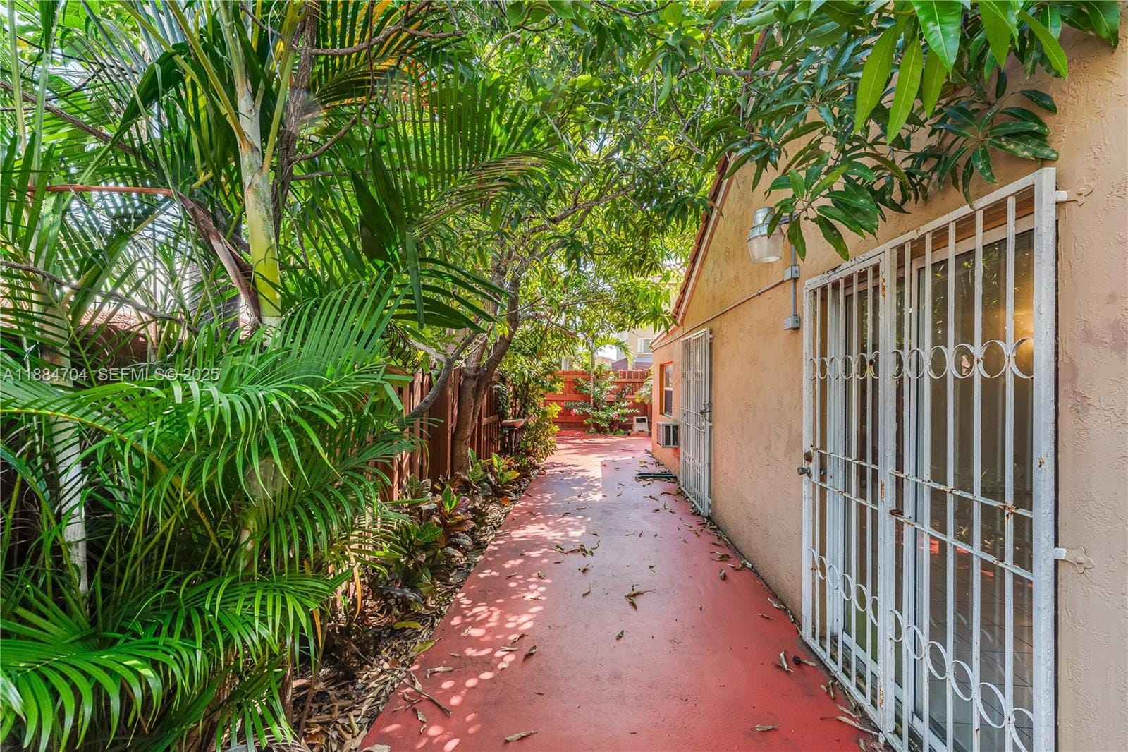8508 NW 1st Terrace, Miami, FL 33126 photo 13