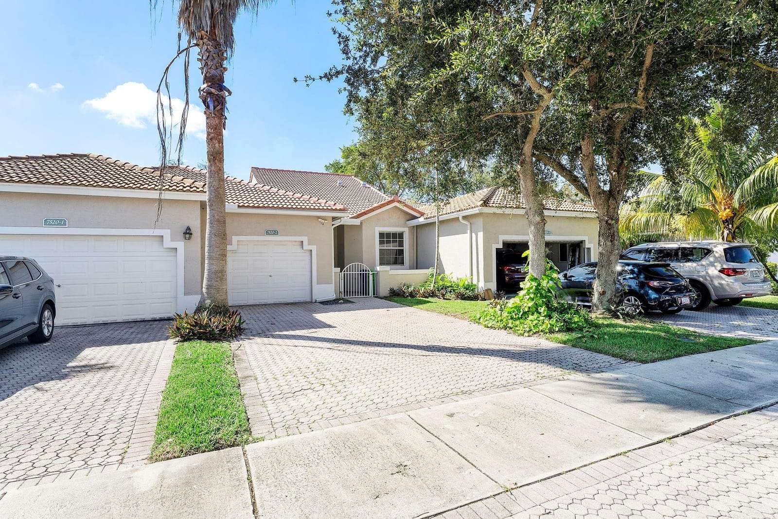 7520 S Aragon Boulevard 2 — photo 2