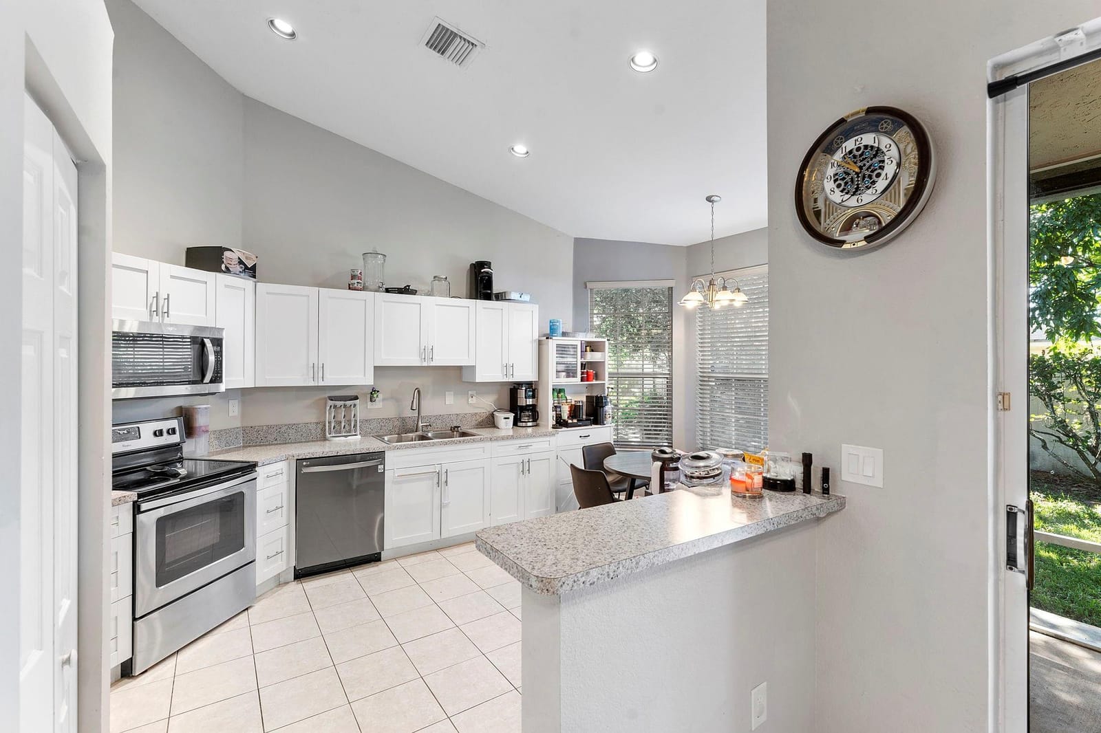 7520 S Aragon Boulevard 2 — photo 6