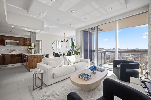 6899 Collins Avenue 1610, North Carillon Beach, Miami Beach, FL