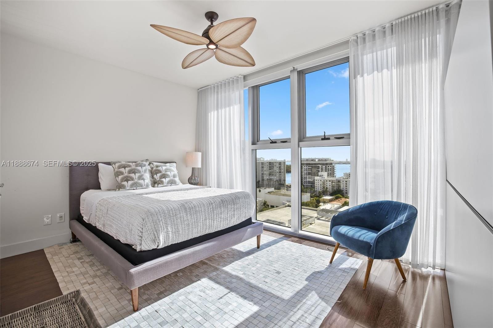 6899 Collins Avenue 1610 — photo 12