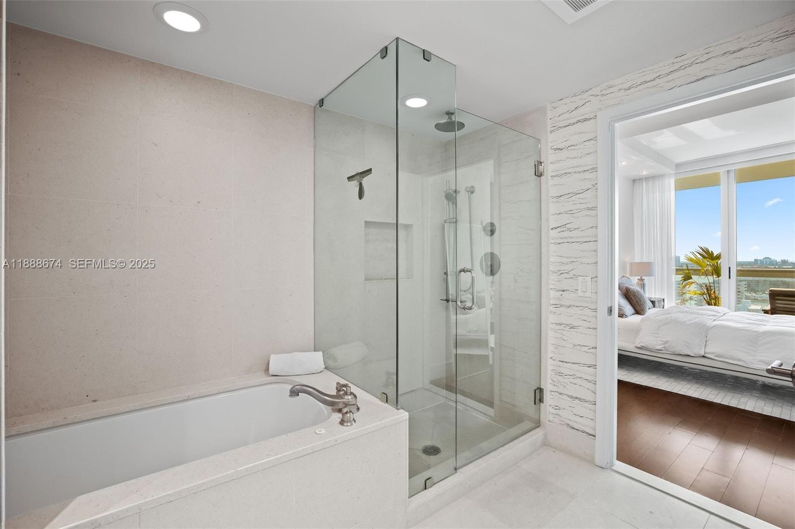 6899 Collins Avenue 1610, Miami Beach, FL 33141 photo 16
