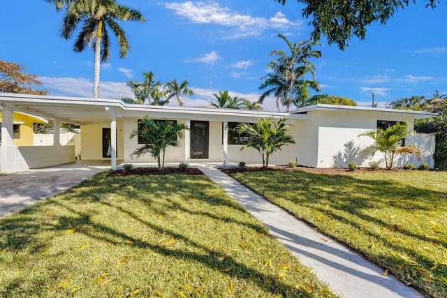 2924 NW 6th Avenue, sold in March Estates Amen, Wilton Manors, FL
