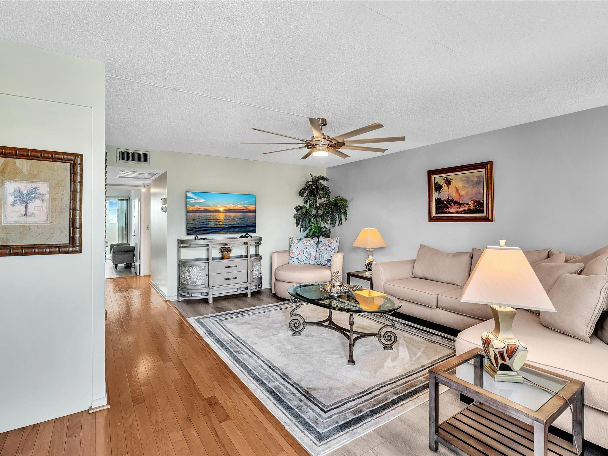 4026 Ventnor H Court 4026 — photo 12