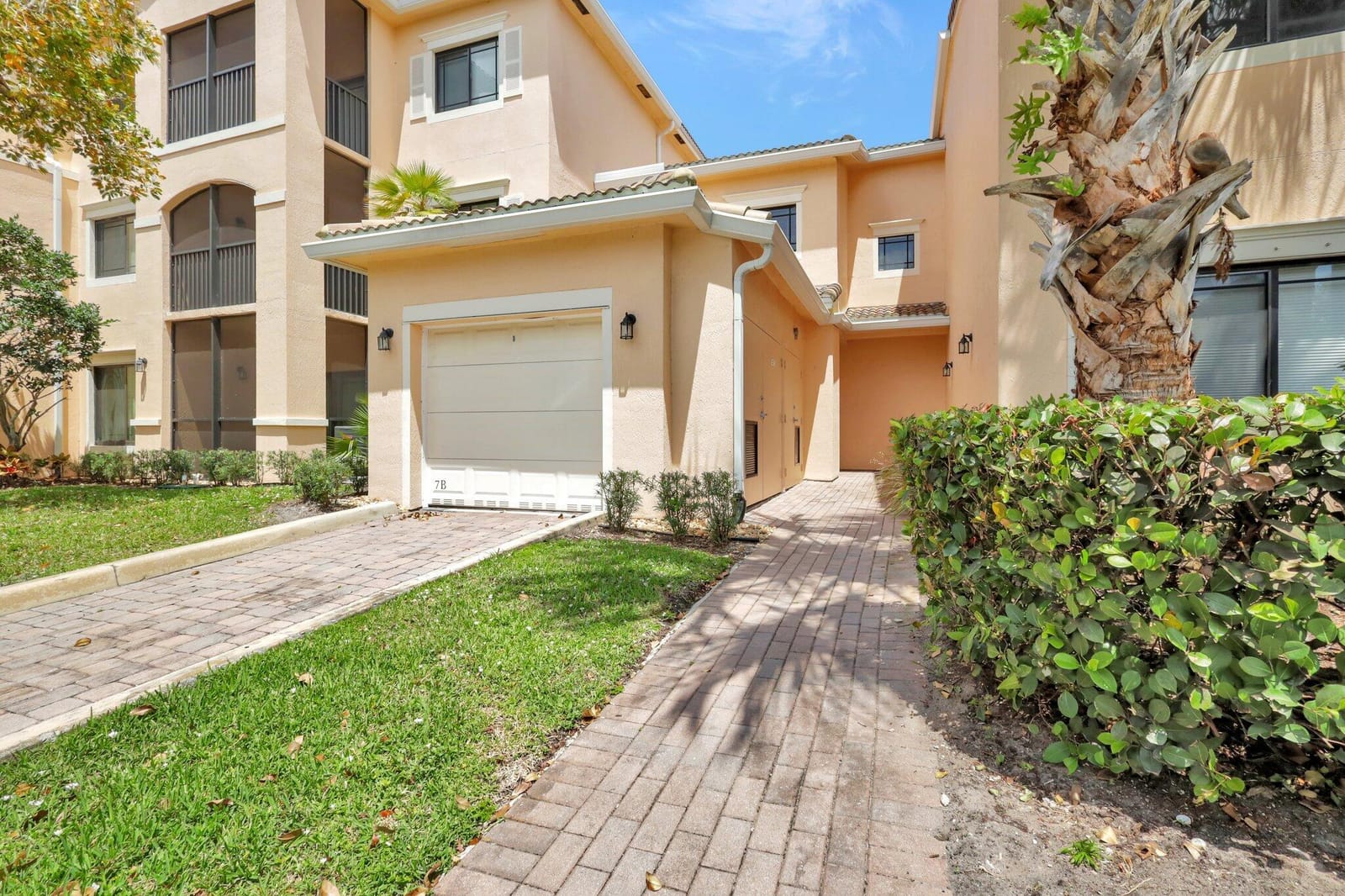 2807 Veronia Drive 106, Palm Beach Gardens, FL 33410 photo 25