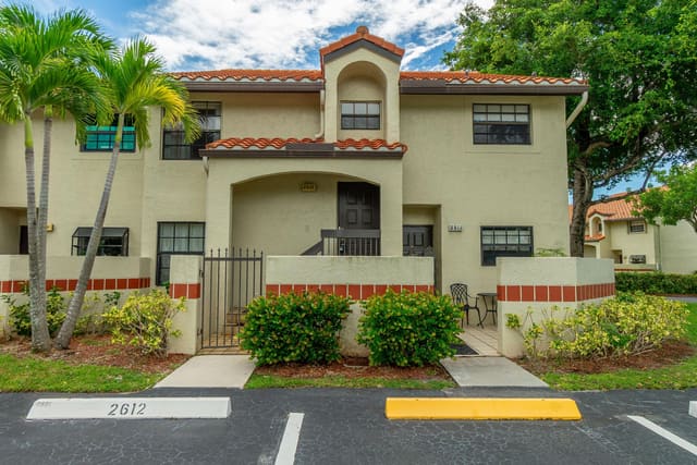 2612 Congressional Way, Deerfield Beach, FL 33442