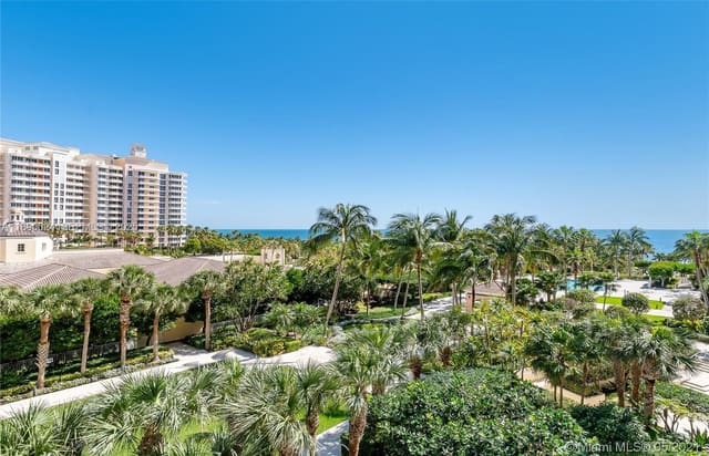 799 Crandon Boulevard 607, sold in Ocean Tower One, Key Biscayne, FL