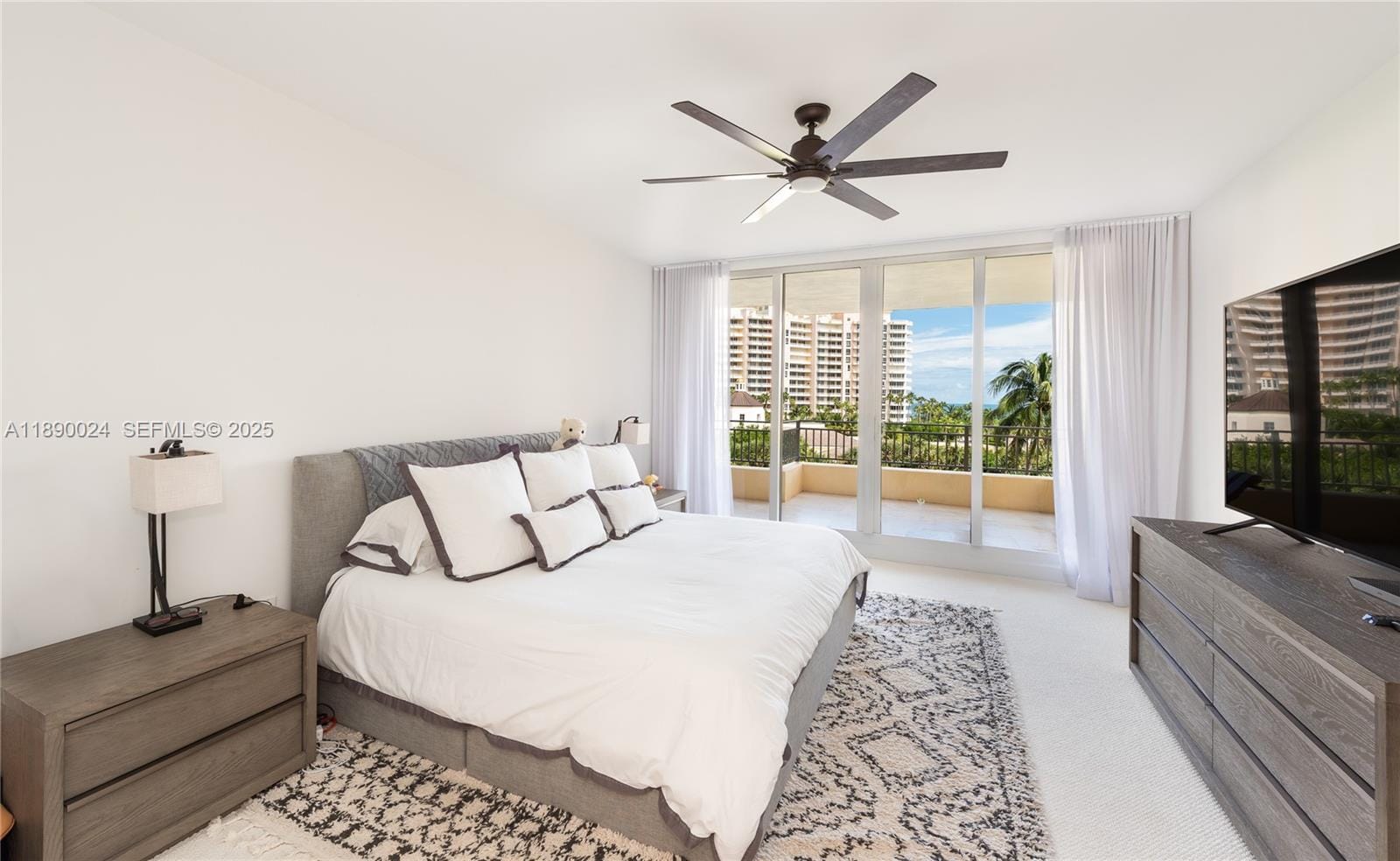 799 Crandon Boulevard 607, Key Biscayne, FL 33149 photo 12