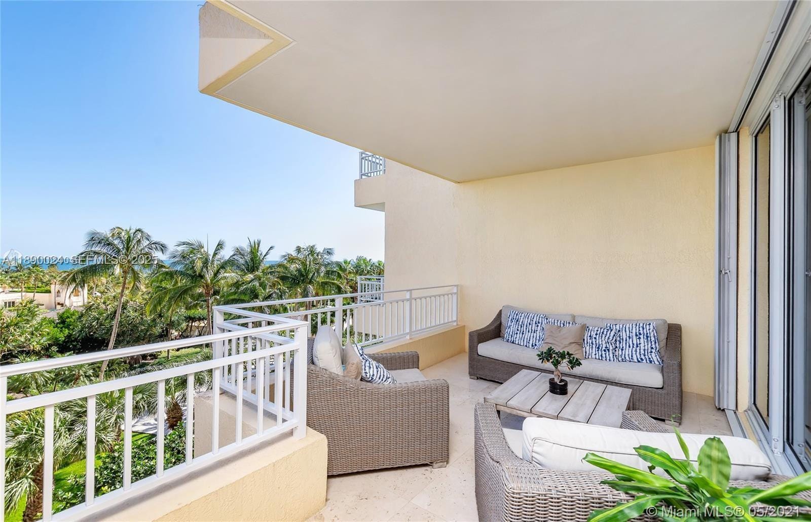 799 Crandon Boulevard 607, Key Biscayne, FL 33149 photo 4
