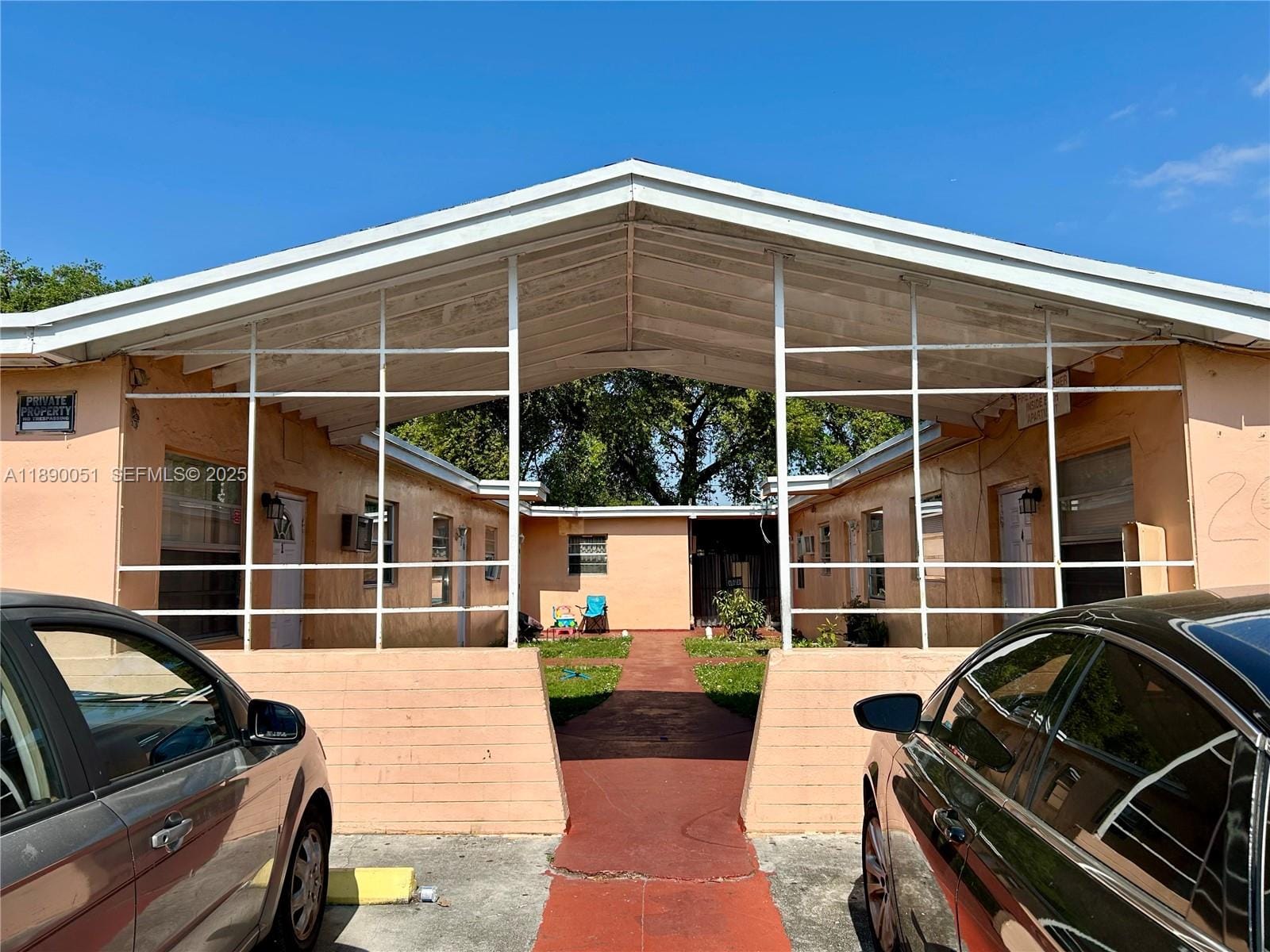 2013 Washington Avenue, Opa-Locka, FL 33054 photo 4