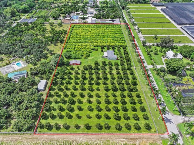 16530 SW 232nd Street, Miami, FL 33170