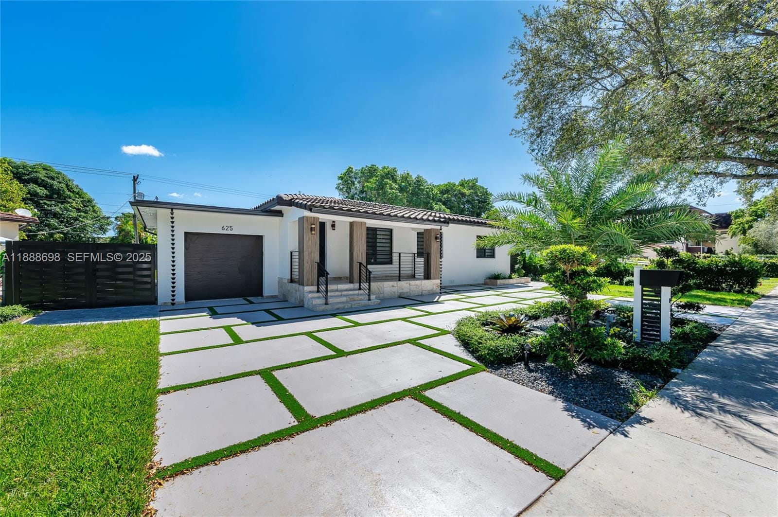 625 Miller Drive, Miami Springs, FL 33166 photo 2