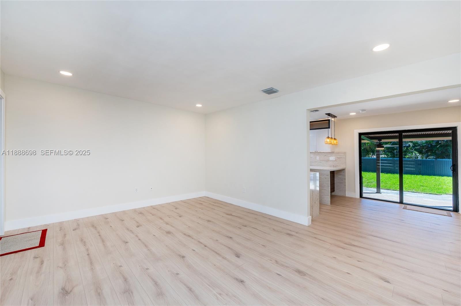 625 Miller Drive, Miami Springs, FL 33166 photo 11