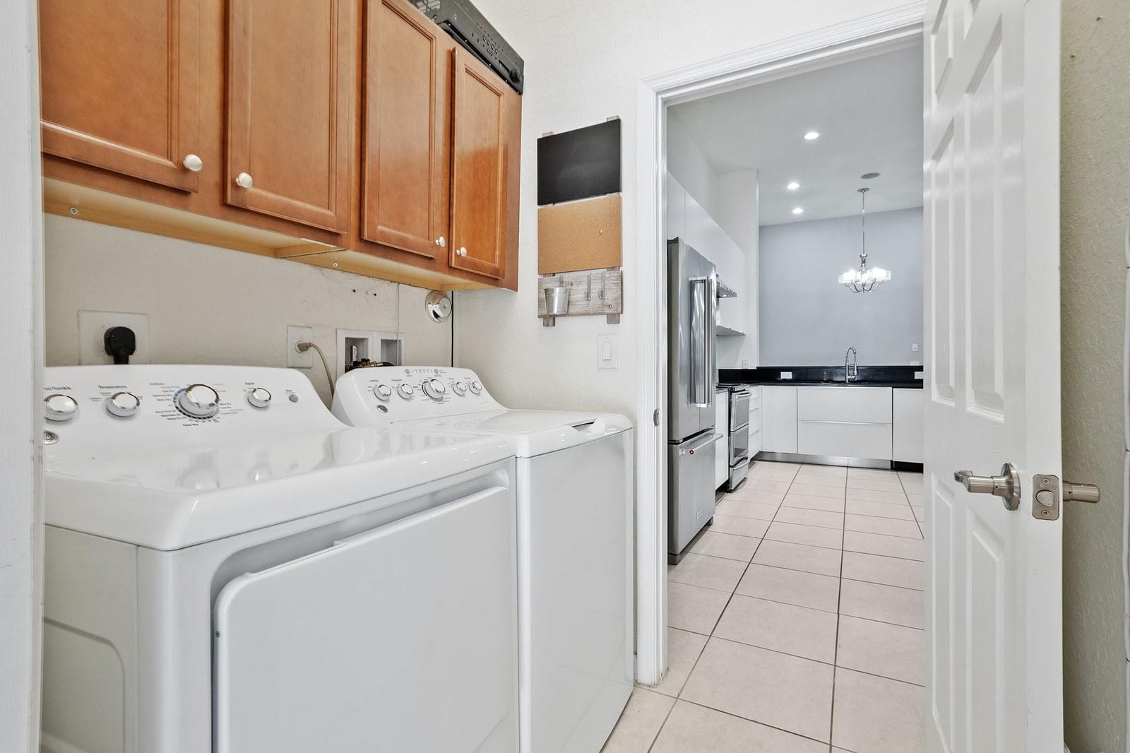 816 W Village Circle 1, Davie, FL 33325 photo 19