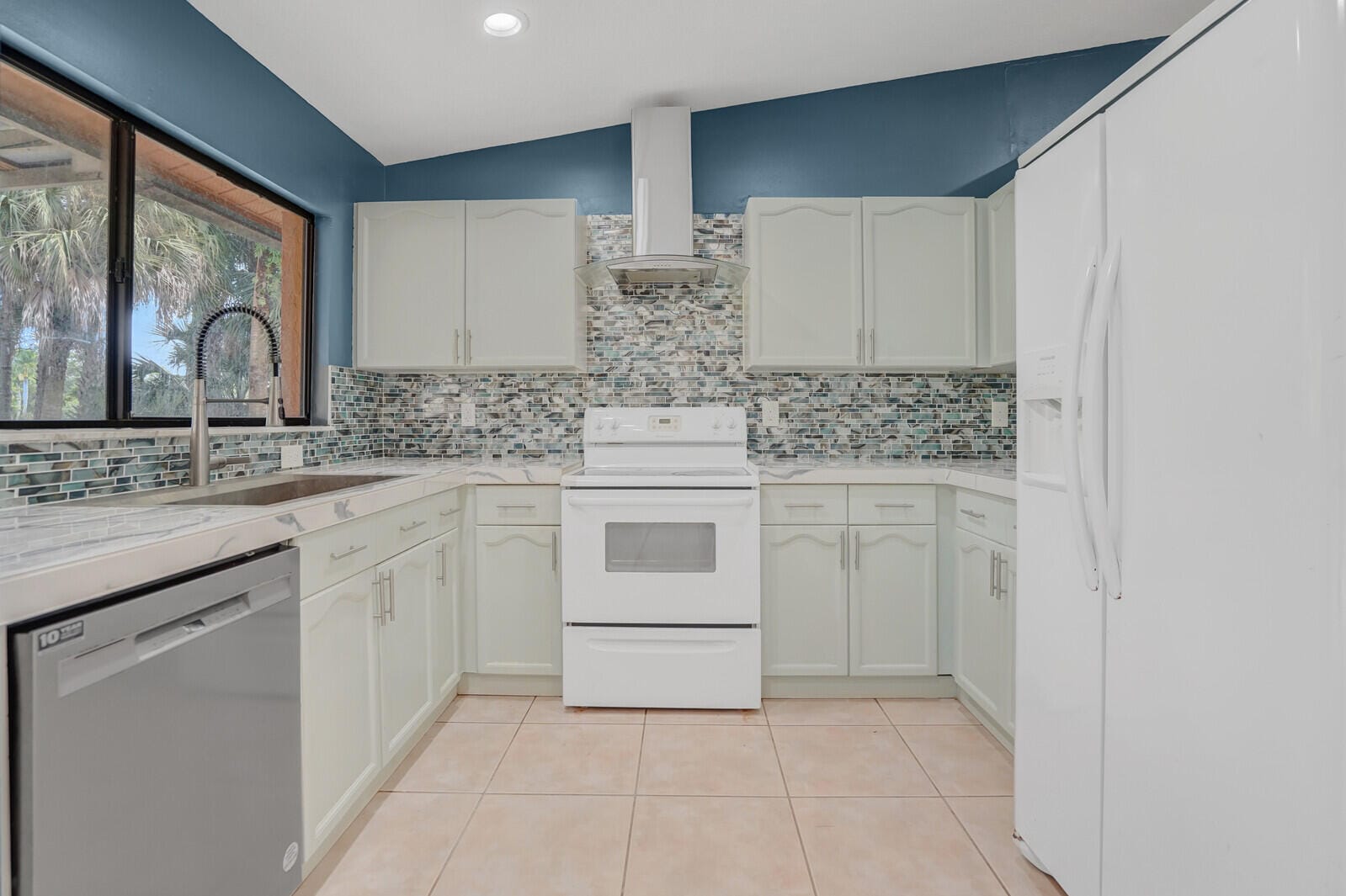 17039 67th Court N, The Acreage, FL 33470 photo 18