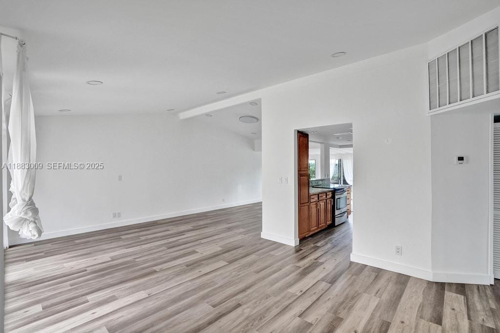 2512 Gulfstream Lane, Fort Lauderdale, FL 33312 photo 2