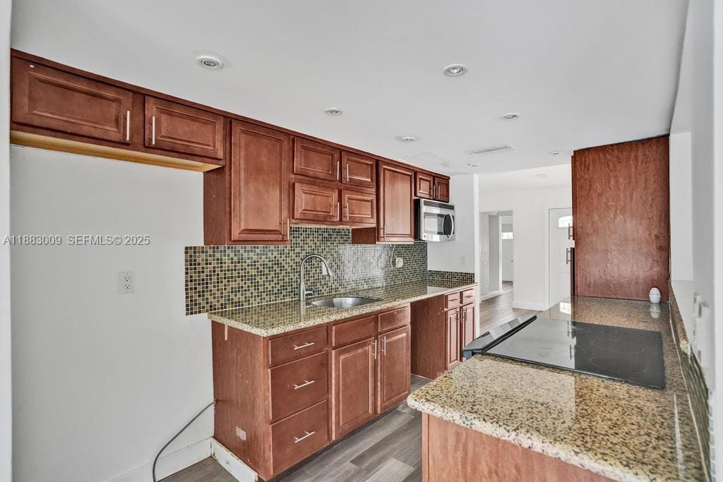 2512 Gulfstream Lane, Fort Lauderdale, FL 33312 photo 11