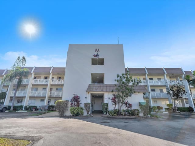 6870 Royal Palm Boulevard 310M, sold in Royal Park Gardens, Margate, FL