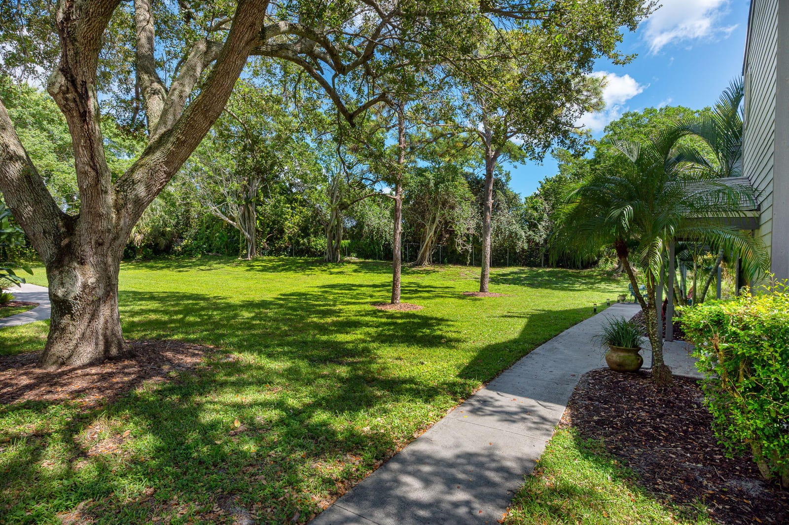 5047 Heatherhill Lane 4, Boca Raton, FL 33486 photo 2