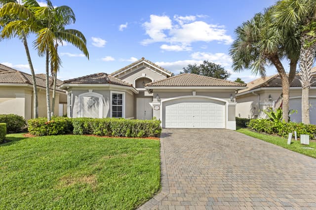 8841 S San Andros, West Palm Beach, FL 33411