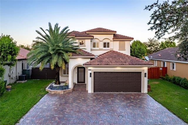 125 SE 22nd Terrace, sold in Ventanas At Homestead, Homestead, FL