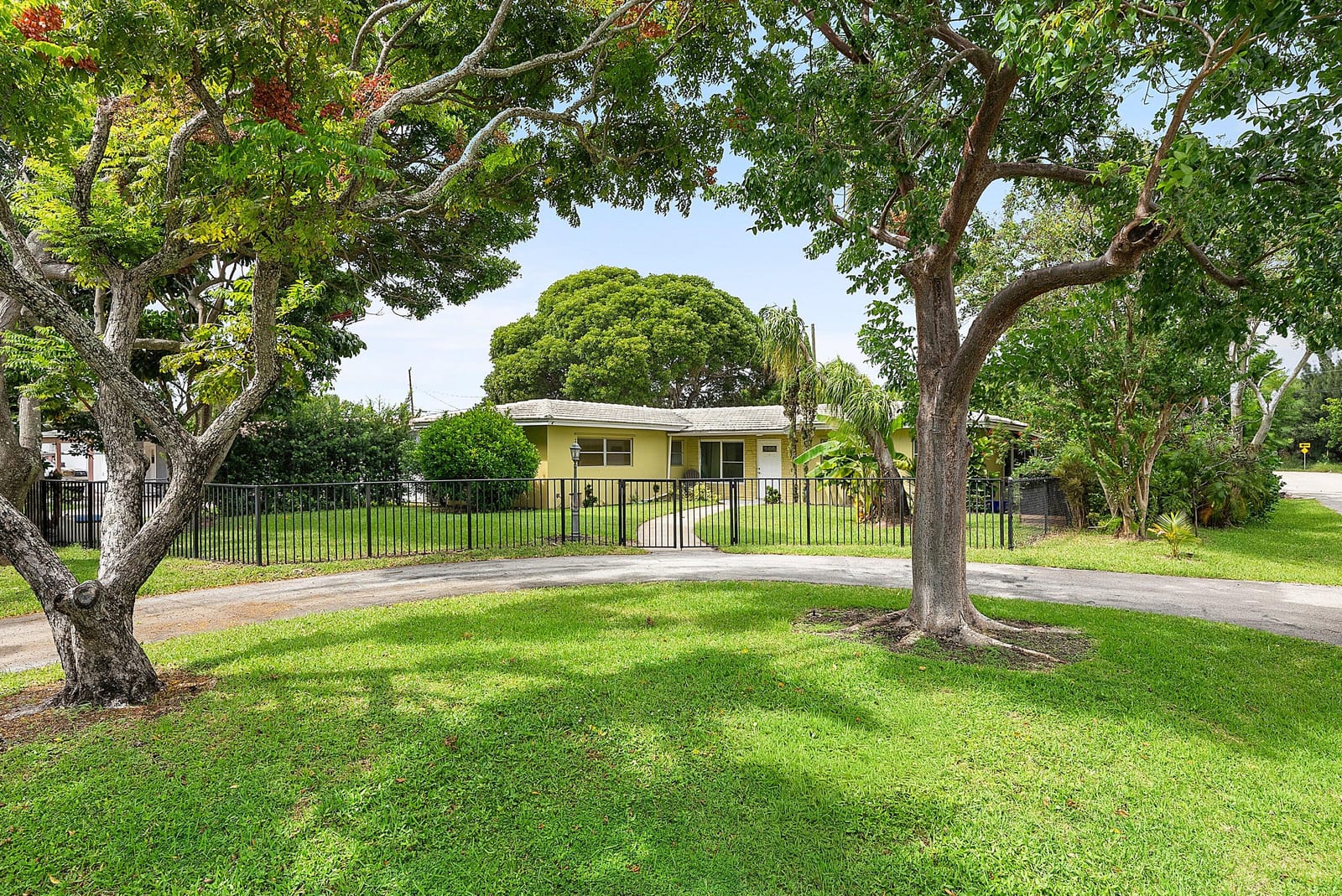 857 NW 8th Avenue, Boynton Beach, FL 33426 photo 6