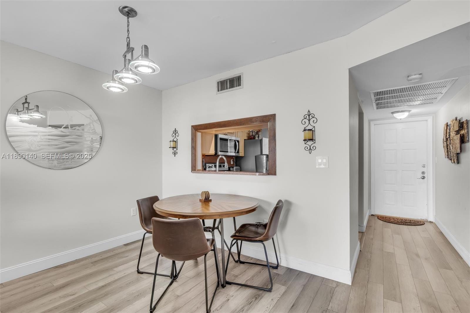1100 Colony Point Circle 504 — photo 11