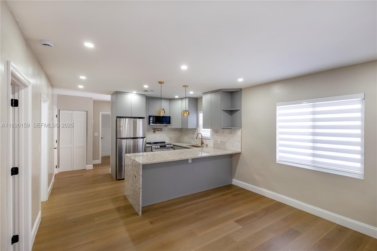 1852 NW 85th Street — photo 2