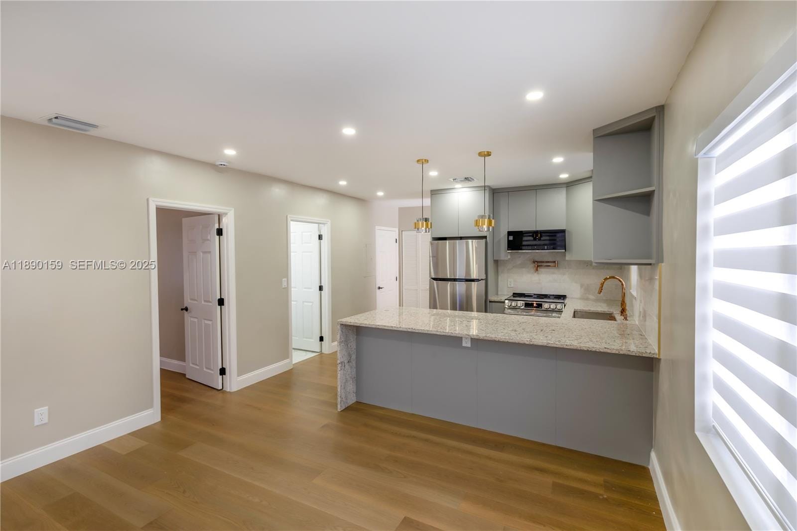 1852 NW 85th Street — photo 3