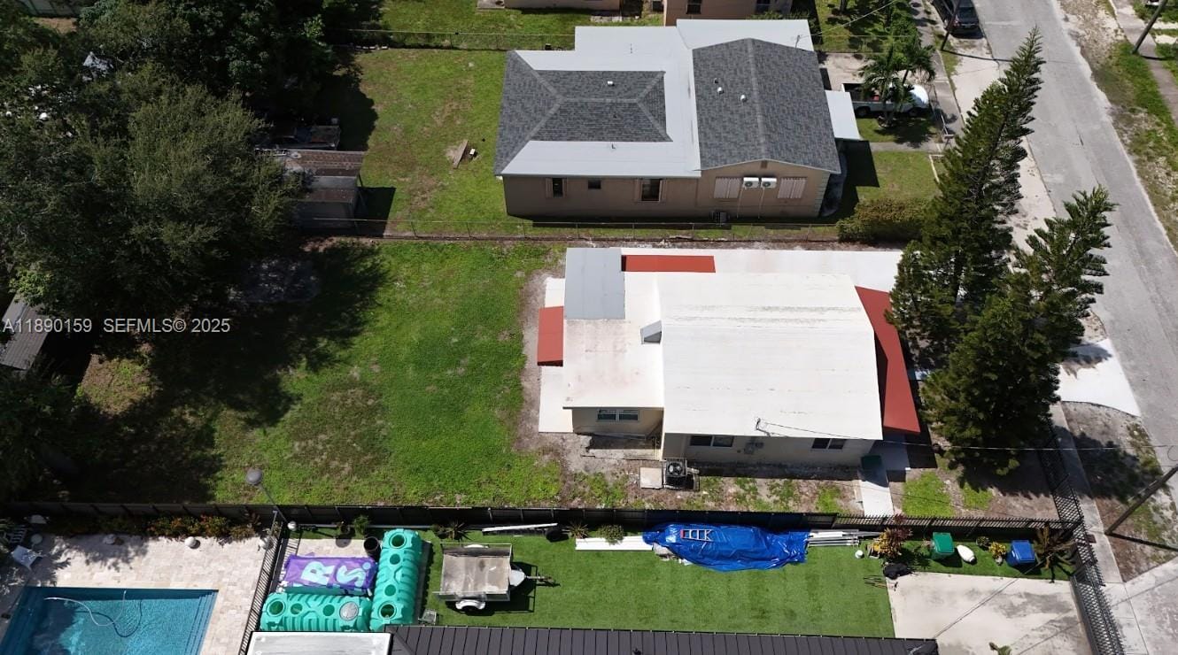 1852 NW 85th Street, Miami, FL 33147 photo 24