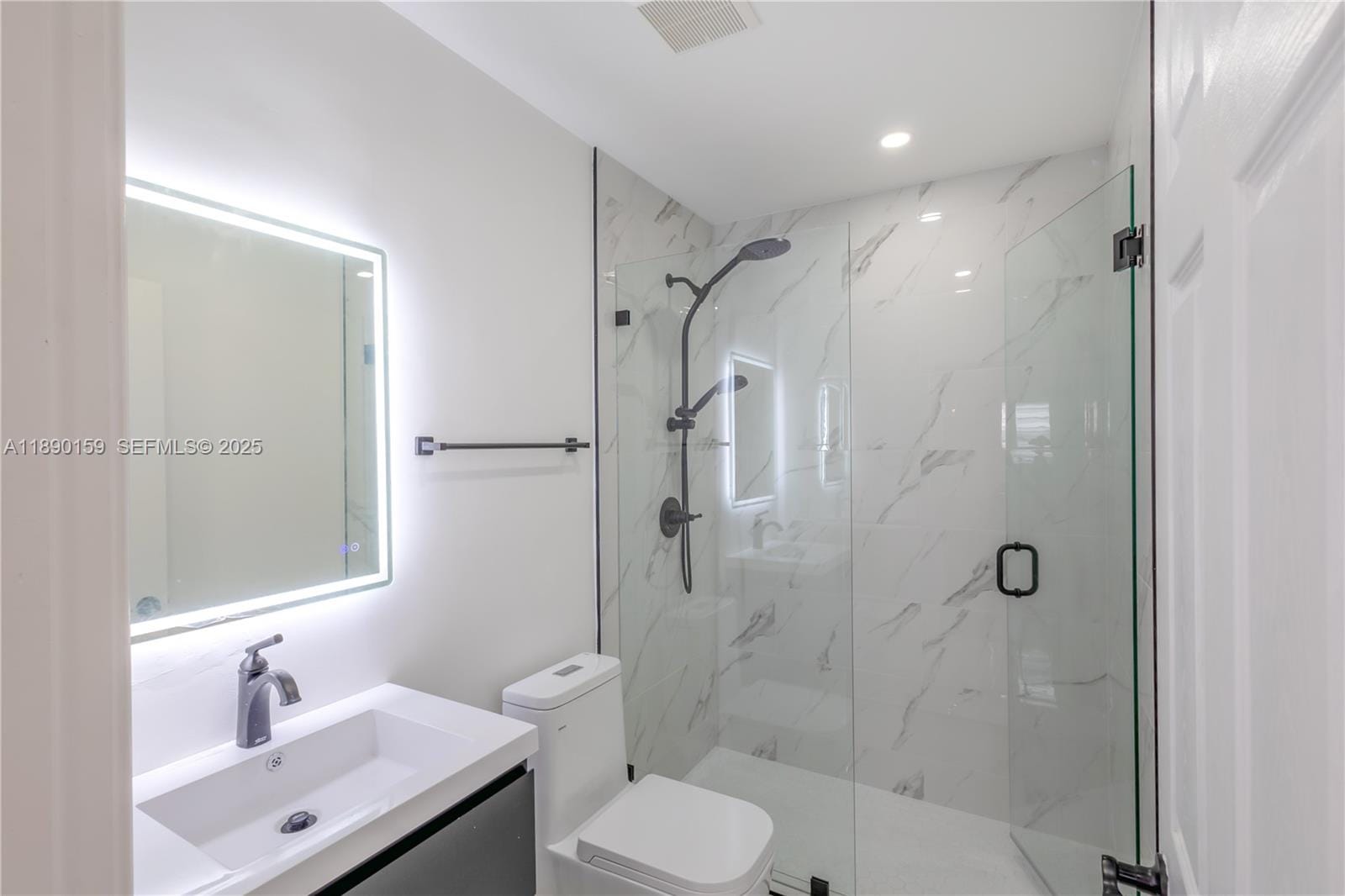 1852 NW 85th Street — photo 7