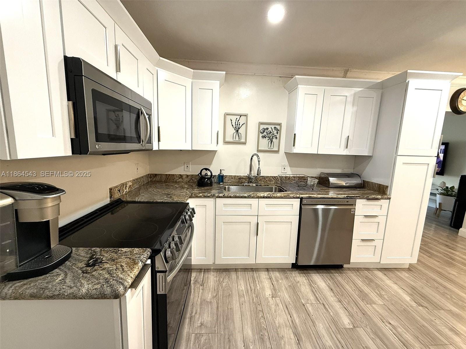 671 SW 14th Street — photo 6