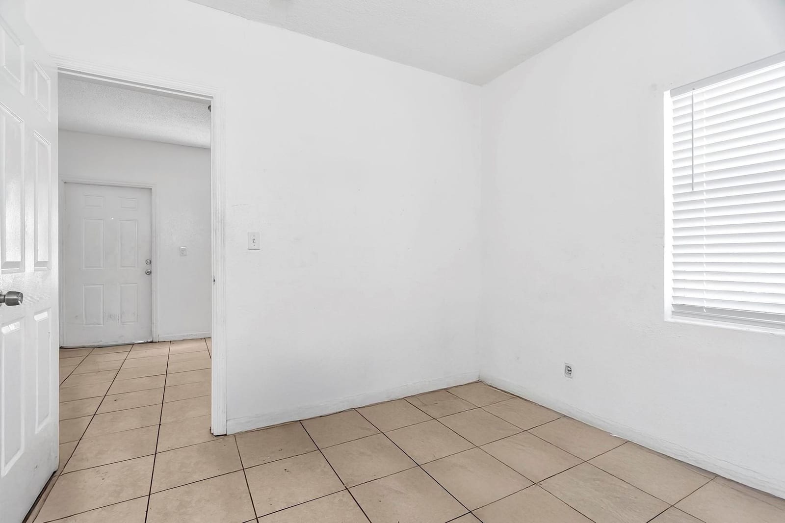 632-634 NW 14th Terrace, Fort Lauderdale, FL 33311 photo 13