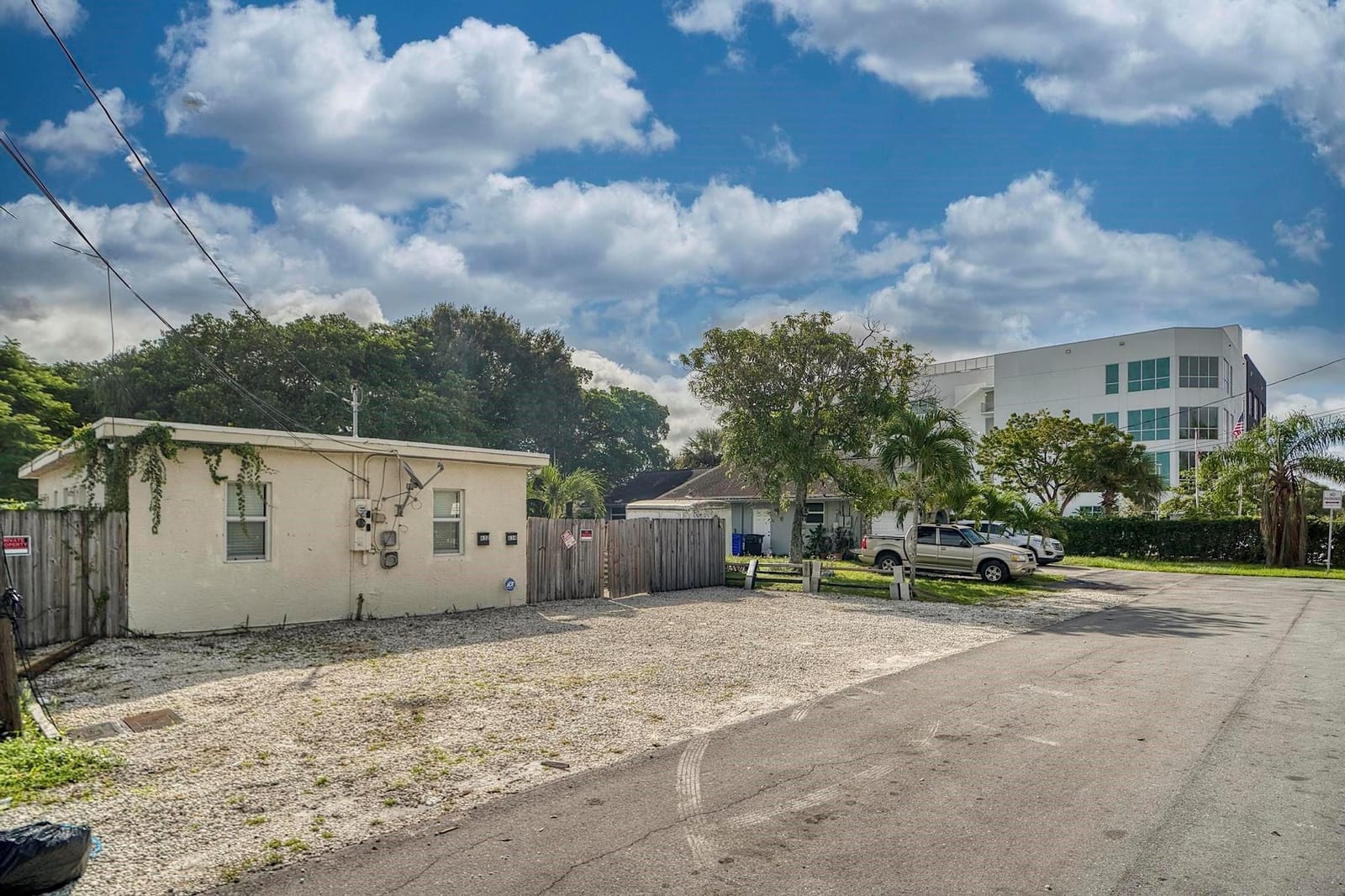 632-634 NW 14th Terrace — photo 4