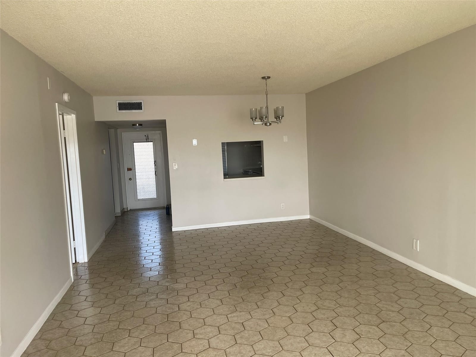 1005 Country Club Drive 205, Margate, FL 33063 photo 18