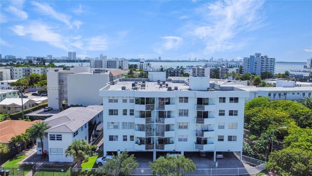 1990 Marseille Drive 501, Miami Beach, FL 33141