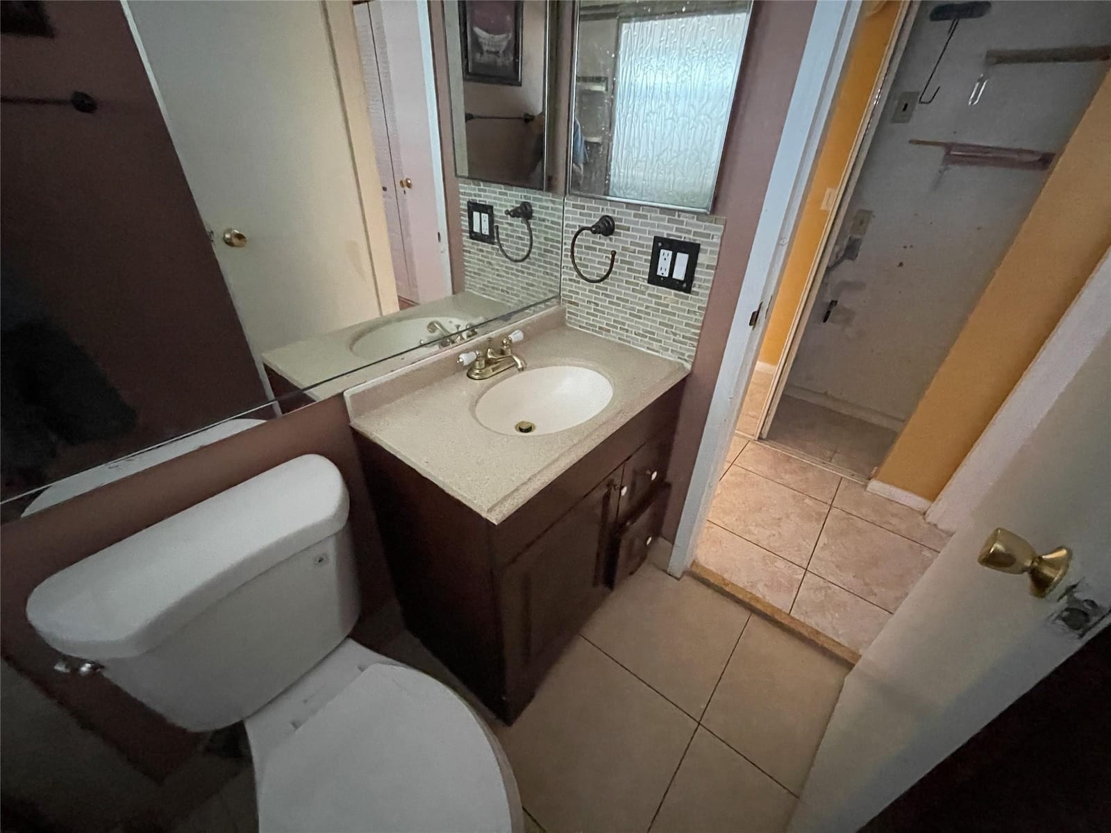 1025 Country Club Drive 407, Margate, FL 33063 photo 27