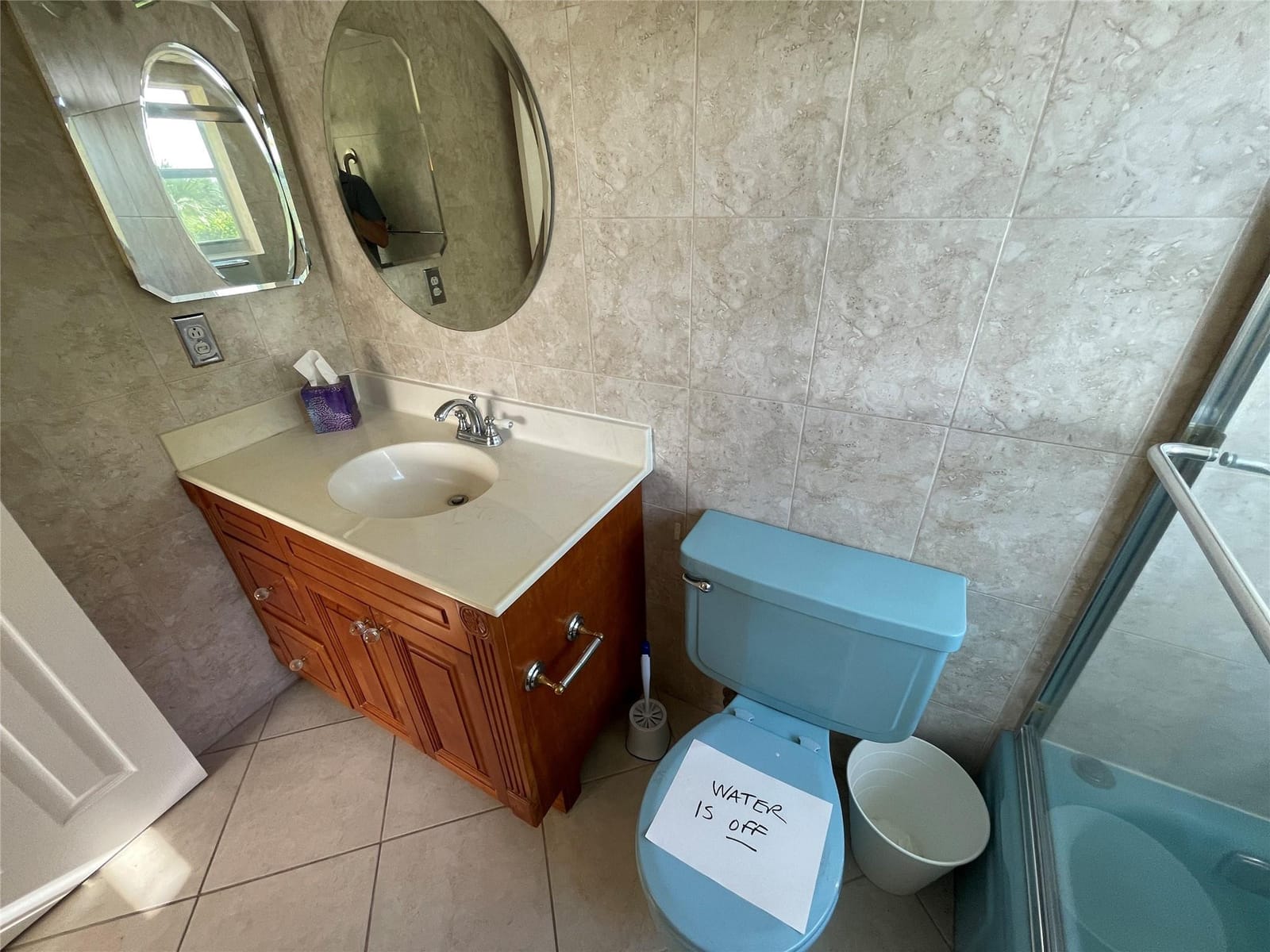 1025 Country Club Drive 301 — photo 11