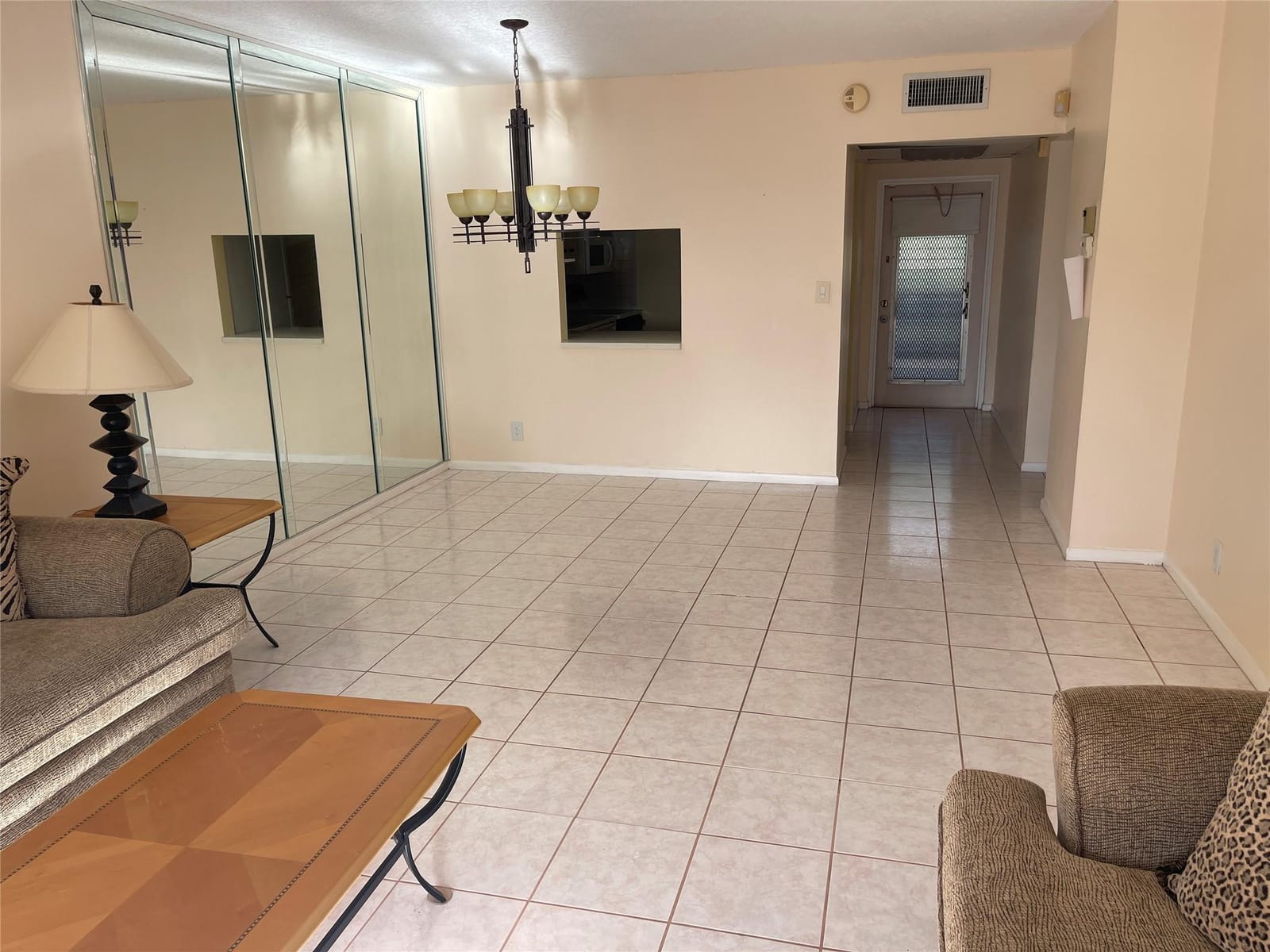 1025 Country Club Drive 301 — photo 3