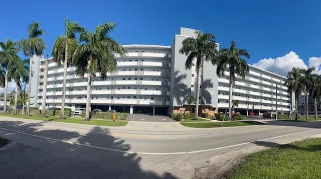 1000 NE 14 410, sold in Fairways Royale Condo, Hallandale Beach, FL